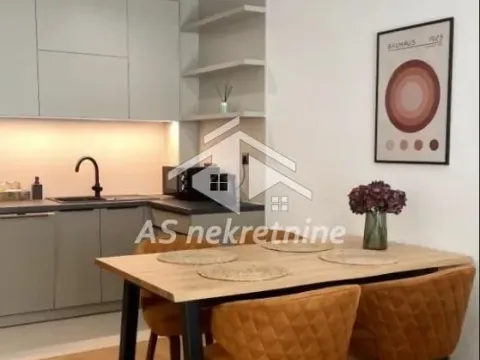 Rent, two bedroom apartment, 60m², Stari Grad, Beograd - image 9