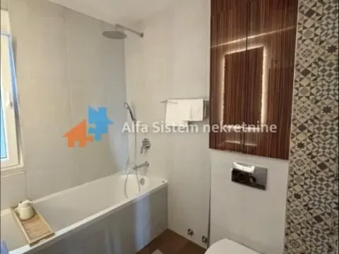 Rent, three bedroom apartment, 90m², Kalenić Pijaca, Vračar Sve Podlokacije - image 21