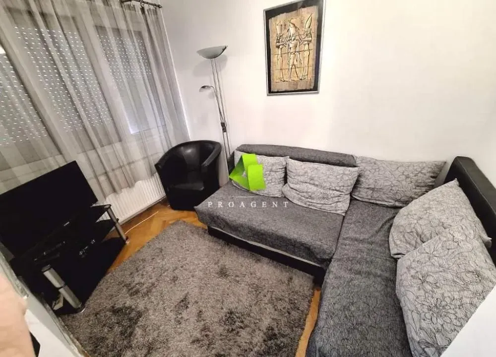 Izdavanje, dvosoban stan, 60m², Centar, Niš