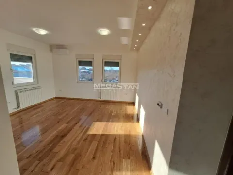 Prodaja, jednosoban stan, 45m², Borča 1, Borča Sve Podlokacije - image 3