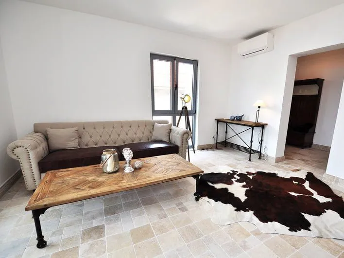 Prodaja, stan, 102m², Risan, Kotor