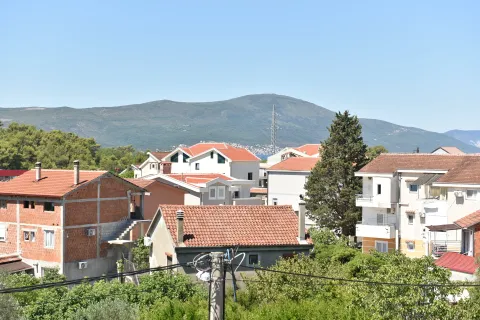Rent, one bedroom apartment, 30m², Mrčevac, Tivat - image 11