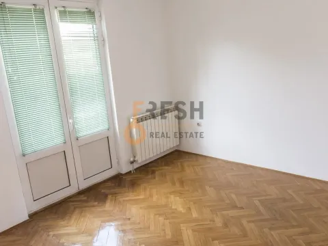 Izdavanje, kuća, 500m², Ostalo, Podgorica - image 7