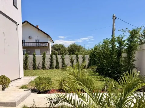 Prodaja, kuća, 225m², Gorice, Bijelo Polje - image 8