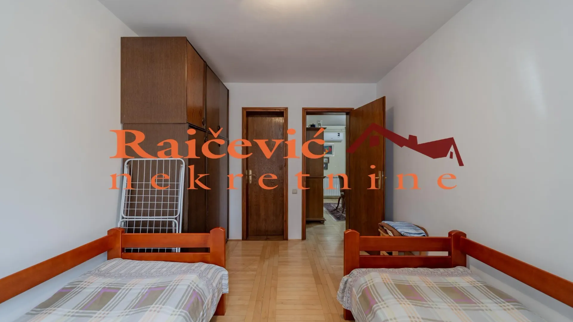Prodaja, kuća, 263m², Vrnjačka Banja, Srbija