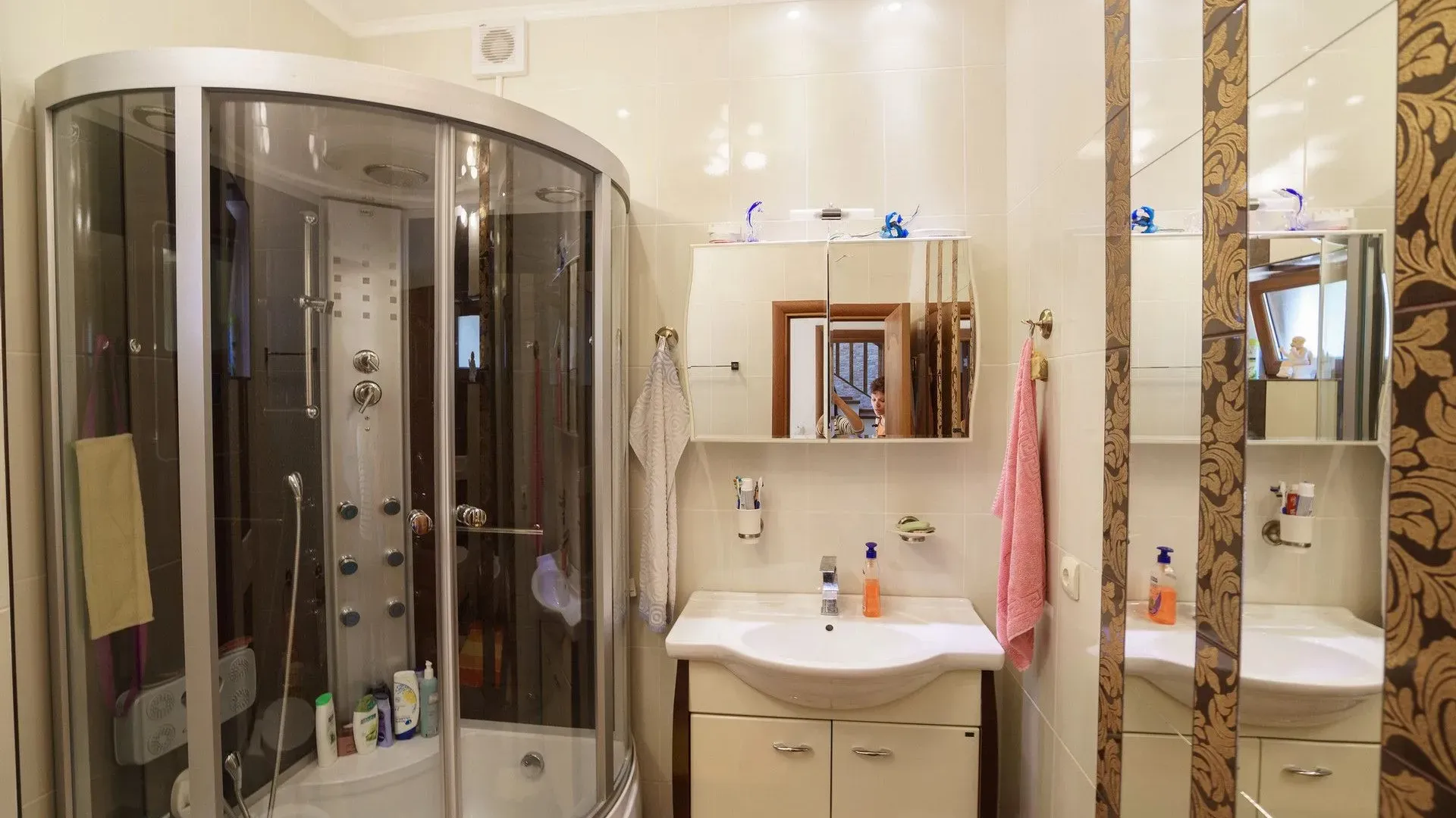 Sale, house, 240m², Sutomore, Bar