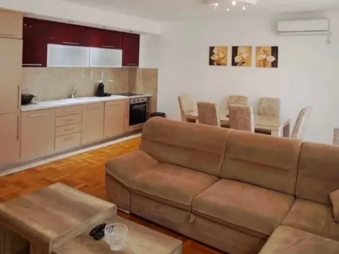 Sale, two bedroom apartment, 72m², Babin Do, Budva - image 2