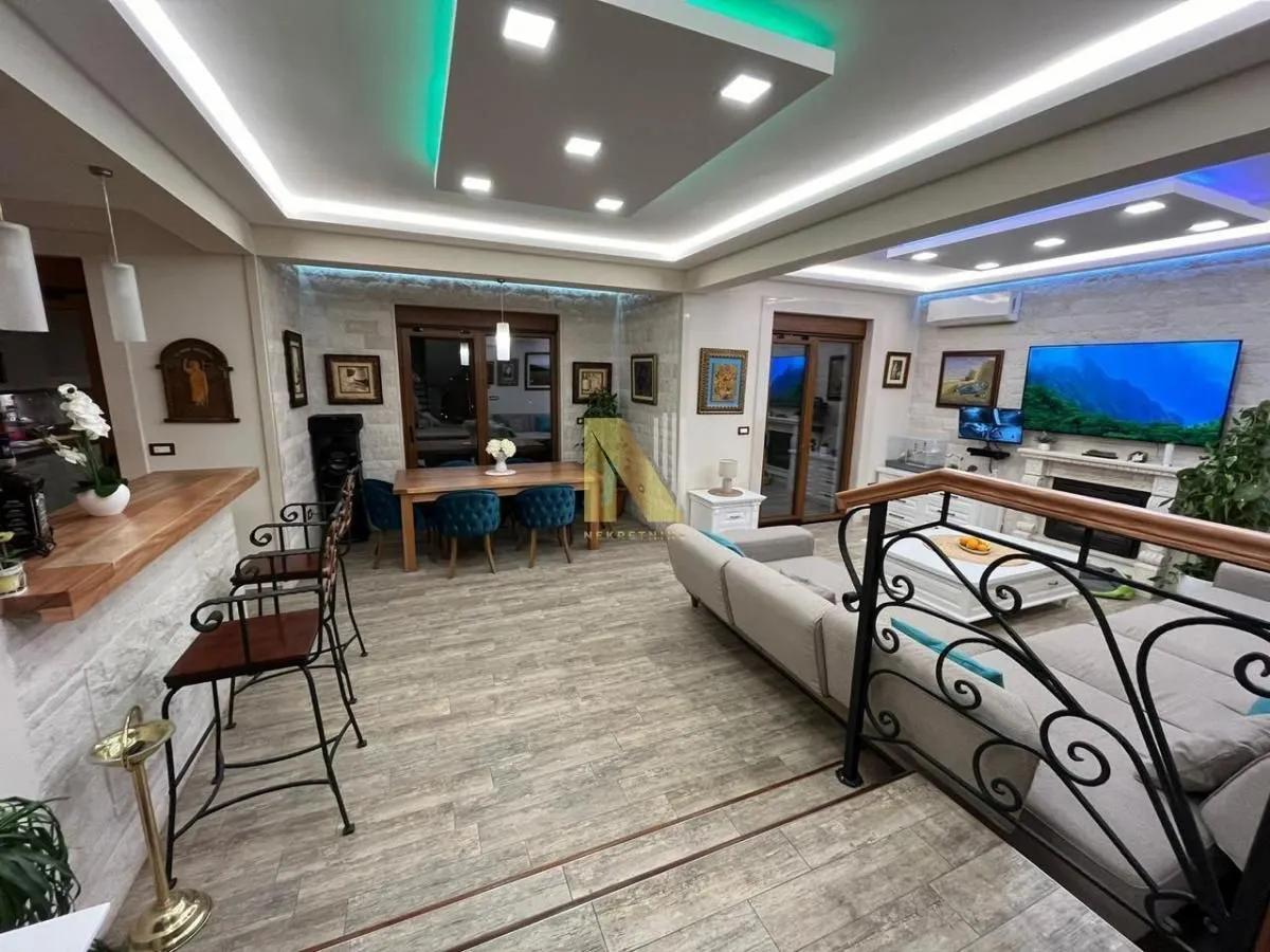 Sale, house, 360m², Stari Bar, Bar