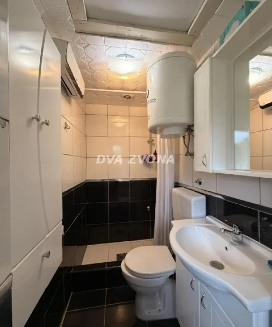 Prodaja, kuća, 38m², Čortanovci, Inđija