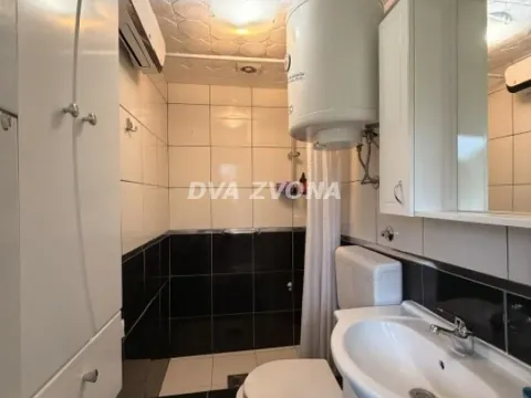 Prodaja, kuća, 38m², Čortanovci, Inđija - image 8