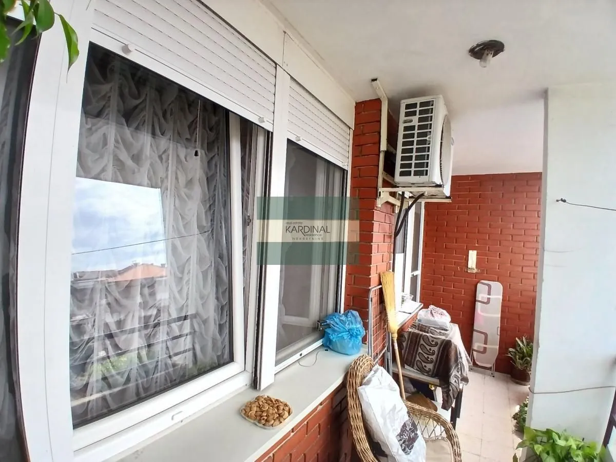 Prodaja, trosoban stan, 73m², Centar, Jagodina