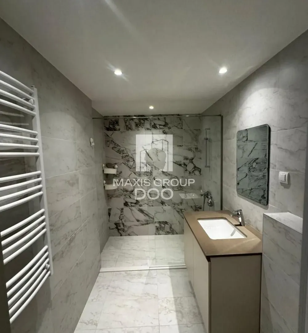 Prodaja, trosoban stan, 81m², Savski Venac, Beograd