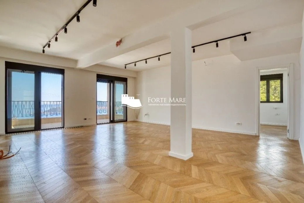 Sale, house, 450m², Budva, Crna Gora