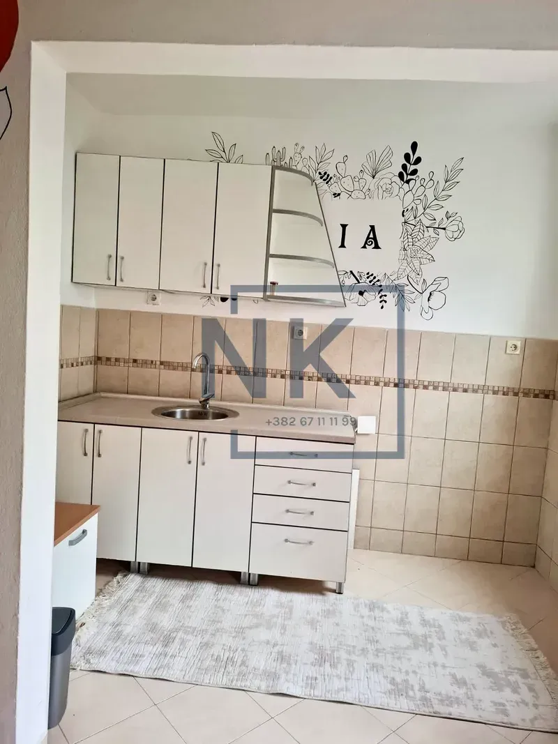 Rent, house, 300m², Stari Aerodrom, Podgorica