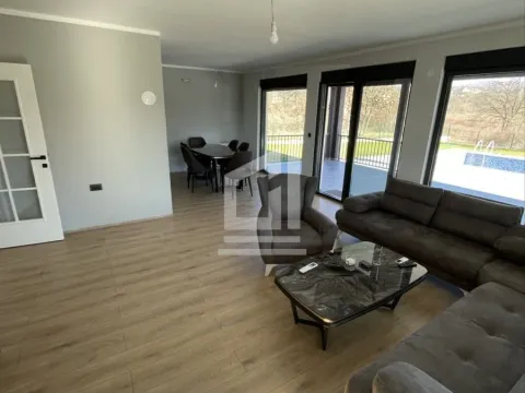 Izdavanje, kuća, 110m², Pričelje, Podgorica - image 18