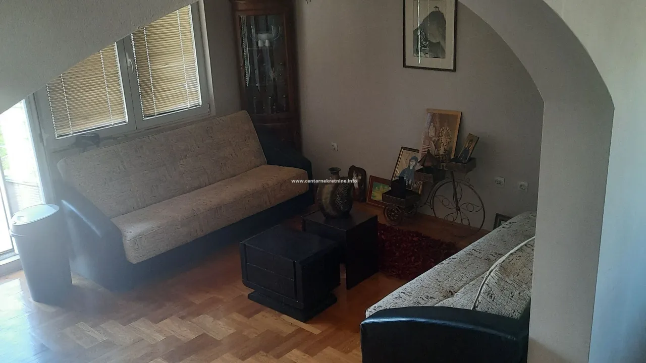 Rent, house, 300m², Donja Gorica, Podgorica