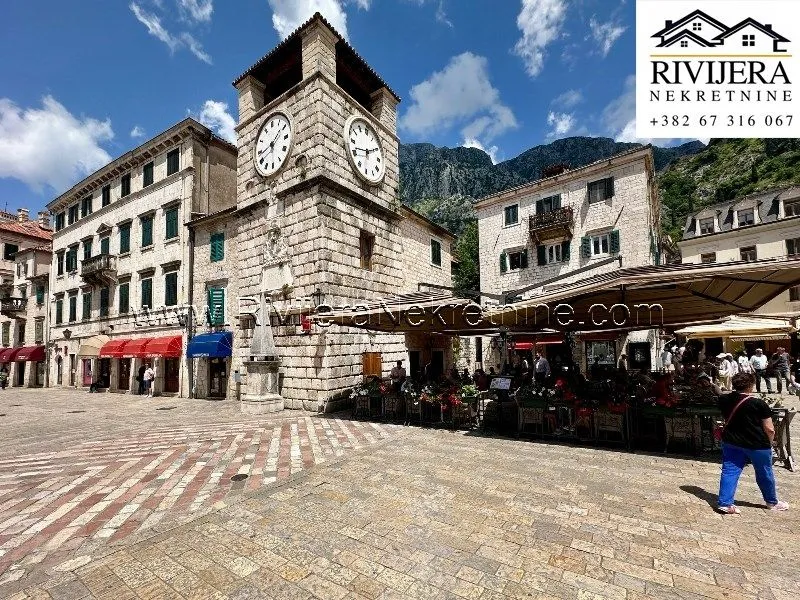 Sale, three bedroom apartment, 112m², Centar, Kotor