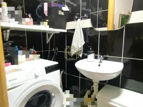 Izdavanje, dvosoban stan, 74m², Pobrežje, Podgorica - image 14