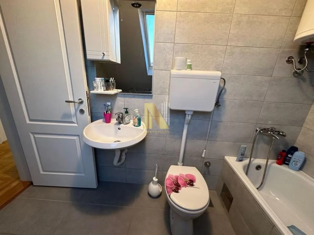 Prodaja, dvosoban stan, 52m², Podbara, Novi Sad Sve Podlokacije