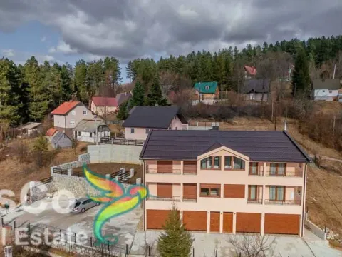 Prodaja, stan, 414m², Kolašin, Crna Gora - image 2