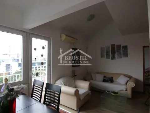 Prodaja, dvosoban stan, 76m², Stari Grad, Beograd - image 2