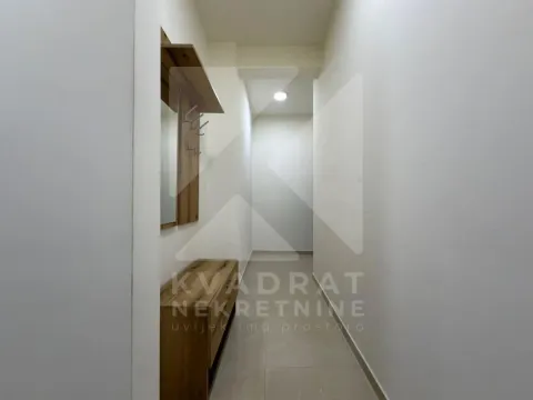 Rent, one bedroom apartment, 40m², Zabjelo, Podgorica - image 9