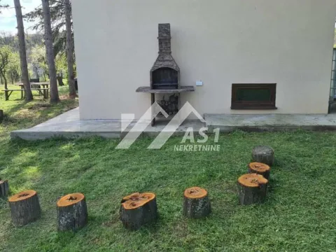 Izdavanje, kuća, 76m², Irig, Srbija - image 9