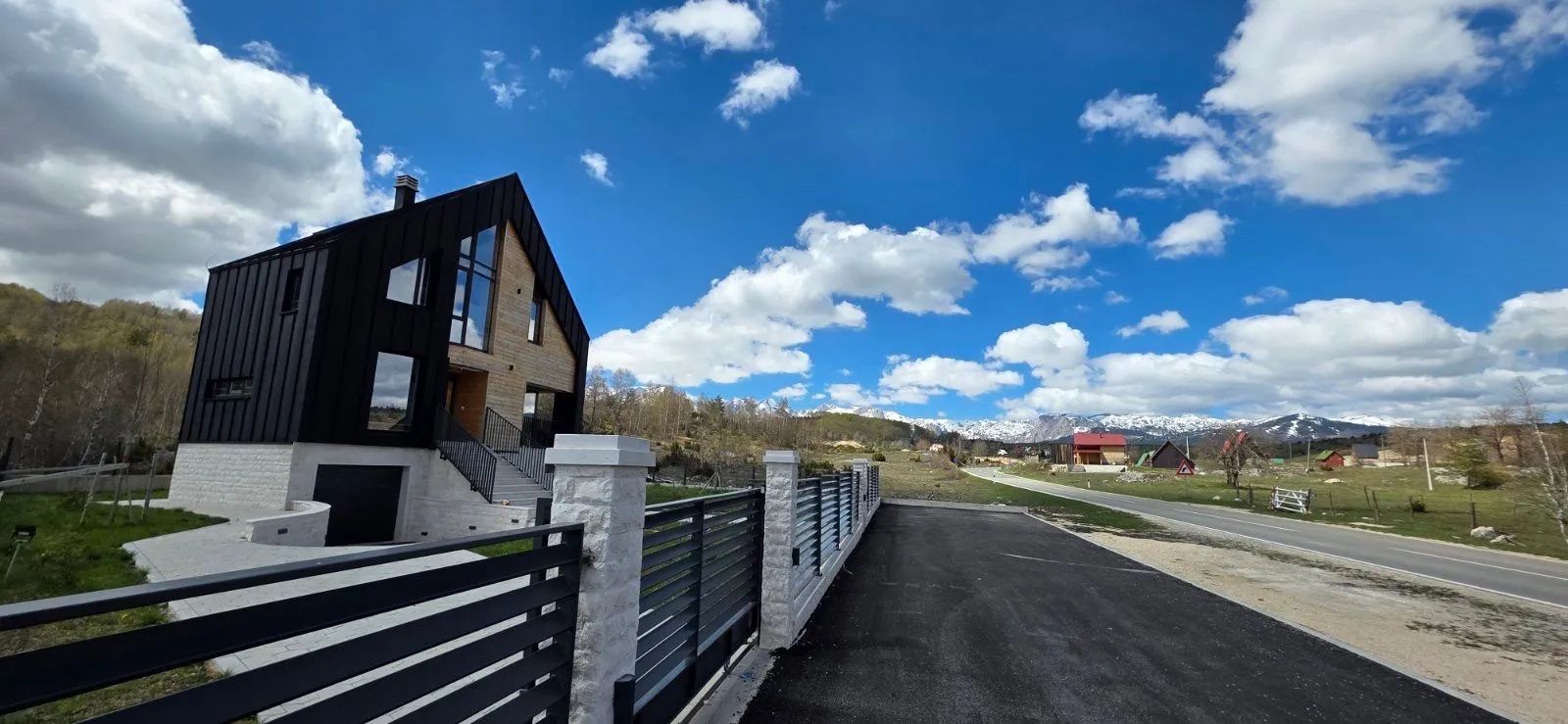 Prodaja, kuća, 170m², Borje, Žabljak