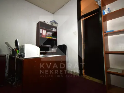 Izdavanje, poslovni prostor, 56m², Kruševac, Podgorica - image 3