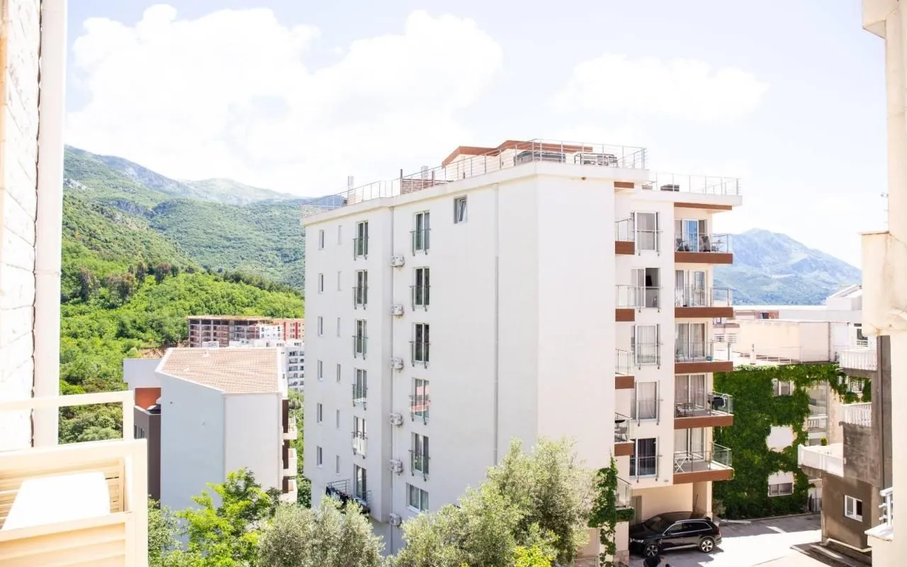 Sale, one bedroom apartment, 55m², Bečići, Budva