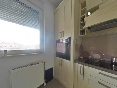 Prodaja, četvorosoban stan, 132m², Novo naselje, Novi Sad - image 4