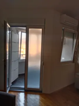 Prodaja, jednosoban stan, 29m², Stari Aerodrom, Podgorica - image 13