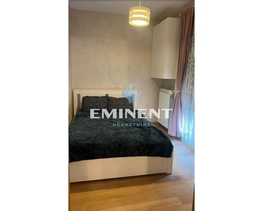Izdavanje, stan, 41m², Južni Bulevar, Vračar Sve Podlokacije