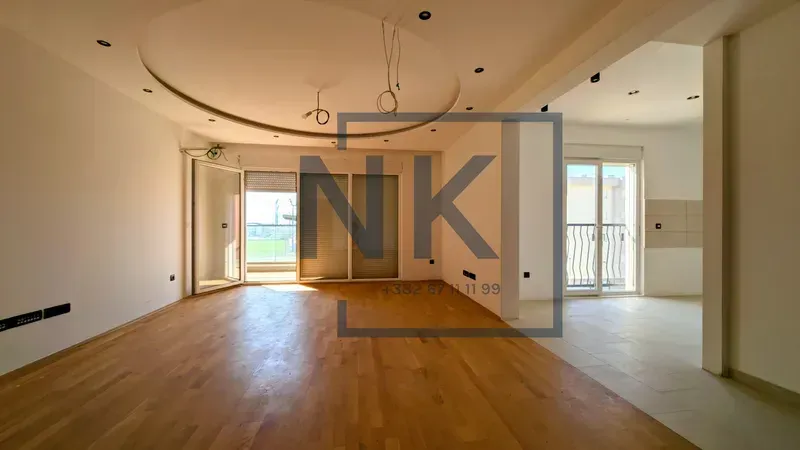 Prodaja, trosoban stan, 112m², Stari Aerodrom, Podgorica