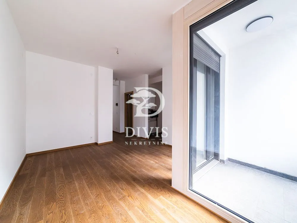 Sale, four bedroom apartment, 71m², Vračar Hram, Vračar Sve Podlokacije