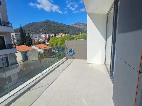 Prodaja, dvosoban stan, 106m², Centar, Budva - image 13