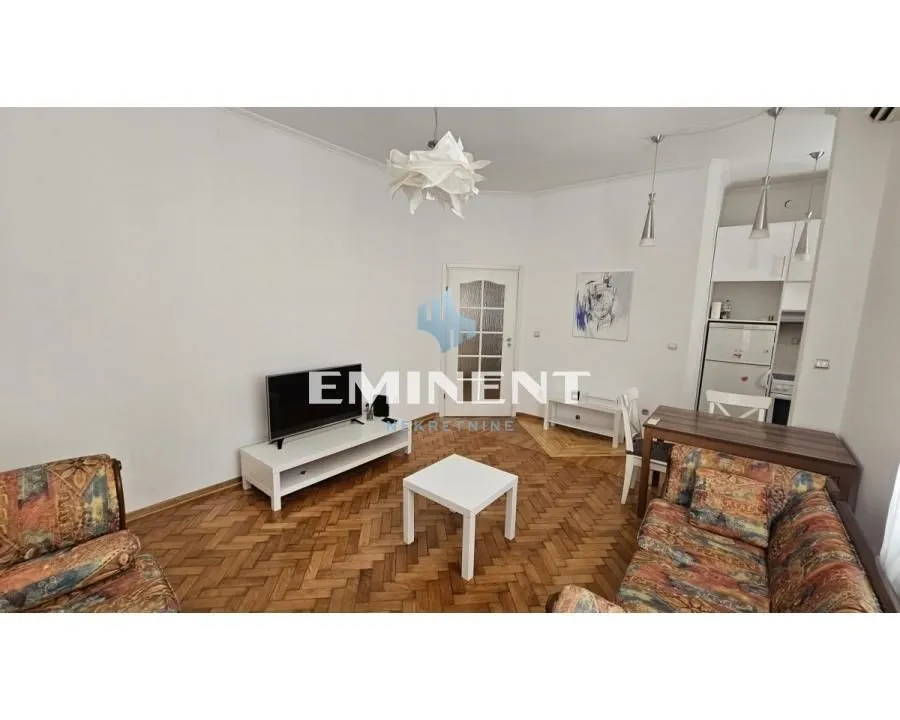 Rent, apartment, 43m², Stari Grad, Beograd