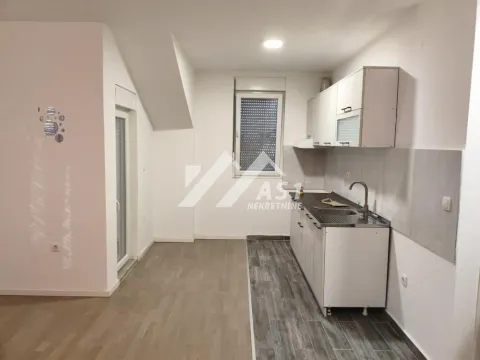 Izdavanje, jednosoban stan, 42m², Adice, Novi Sad Sve Podlokacije - image 4