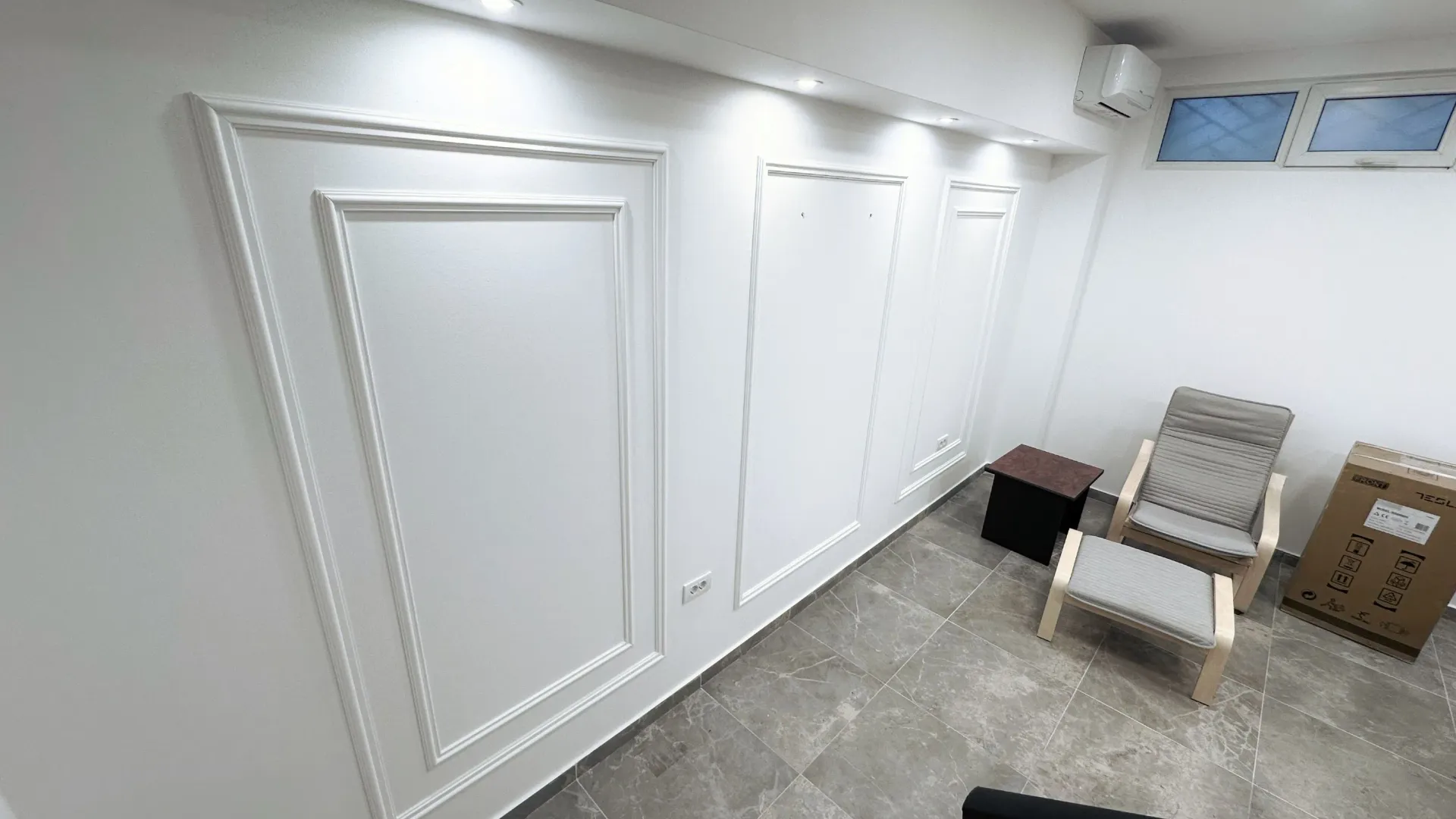 Izdavanje, poslovni prostor, 56m², Blok 9, Podgorica
