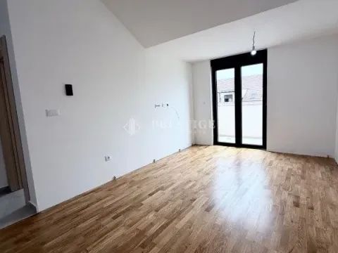 Sale, one bedroom apartment, 43m², Zabjelo, Podgorica - image 5