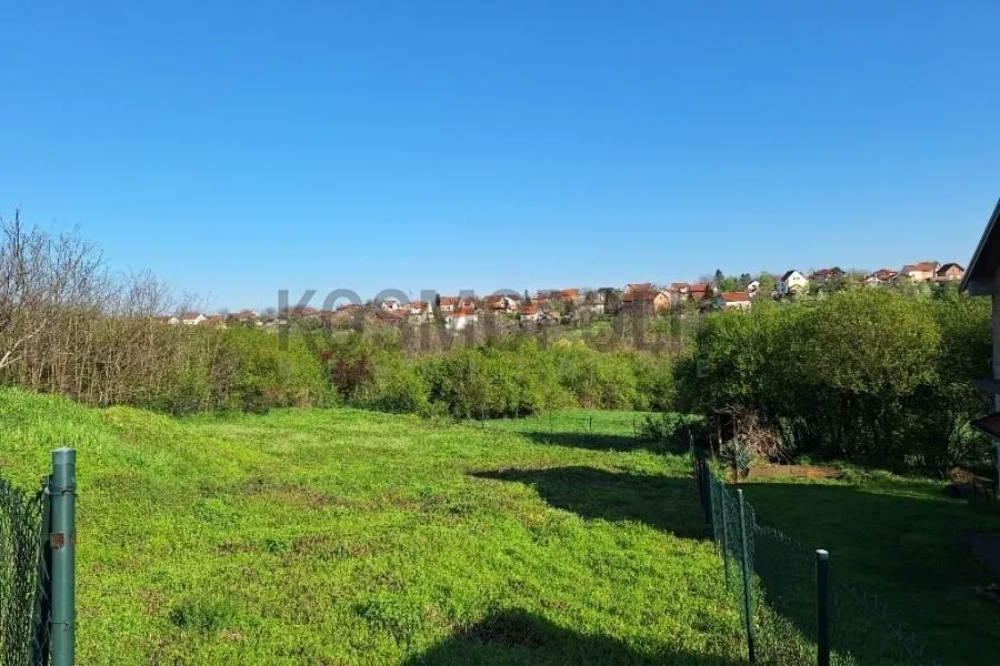 Prodaja, plac, 850m², Voždovac Sve Podlokacije, Beograd