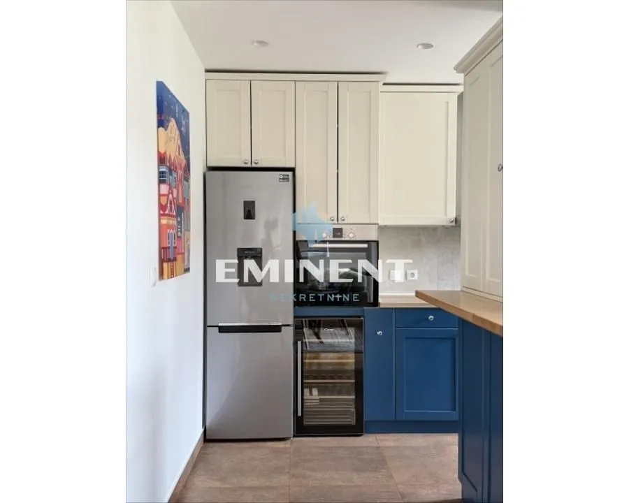 Rent, four bedroom apartment, 117m², Novi Beograd Blok 65, Novi Beograd Sve Podlokacije