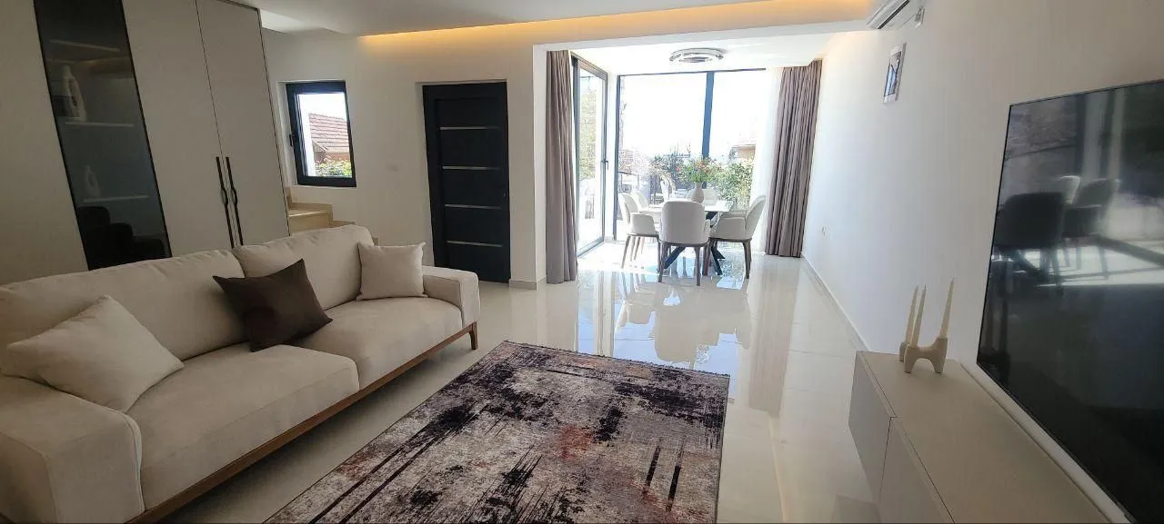 Prodaja, kuća, 138m², Dobra Voda, Budva