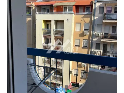 Izdavanje, jednosoban stan, 42m², Novi Sad Sve Podlokacije, Novi Sad - image 7