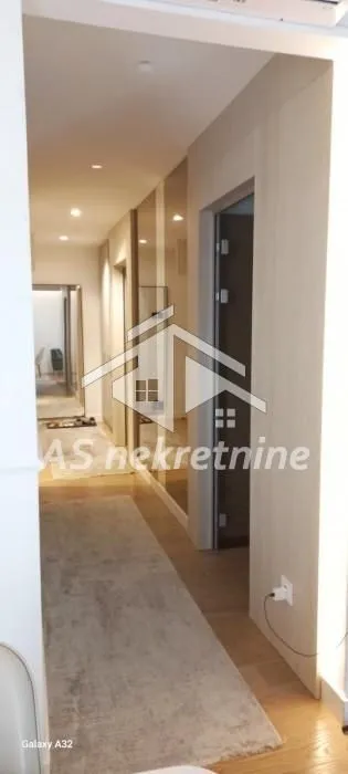 Rent, three bedroom apartment, 92m², Savski Venac, Beograd
