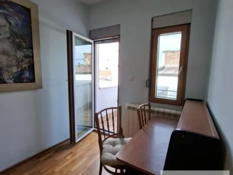 Prodaja, trosoban stan, 78m², Stari Grad, Beograd - image 10