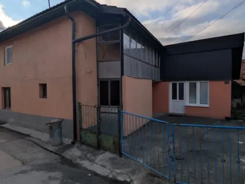Prodaja, kuća, 89m², Pljevlja, Crna Gora - image 2