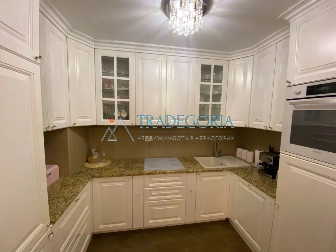Prodaja, dvosoban stan, 73m², Bar, Crna Gora