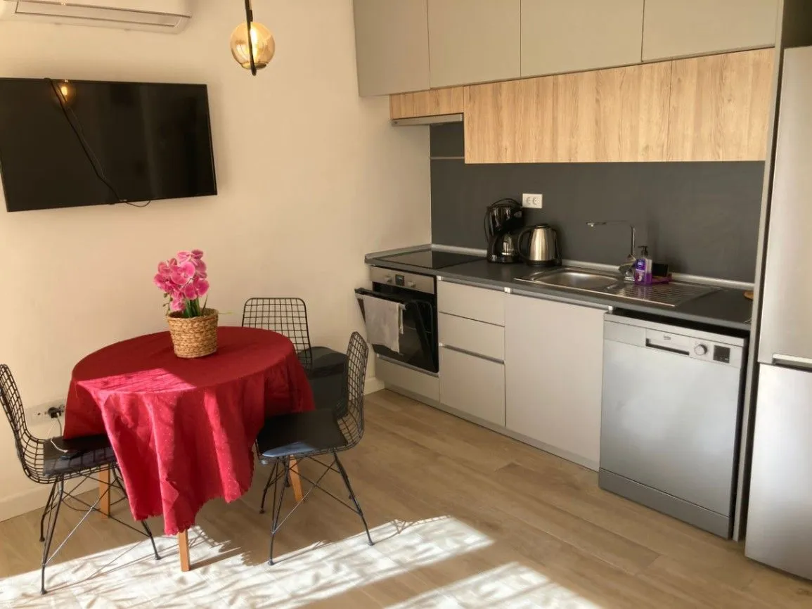 Prodaja, dvosoban stan, 55m², Kava, Tivat