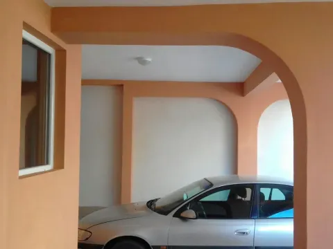 Sale, house, 200m², Šušanj, Bar - image 4